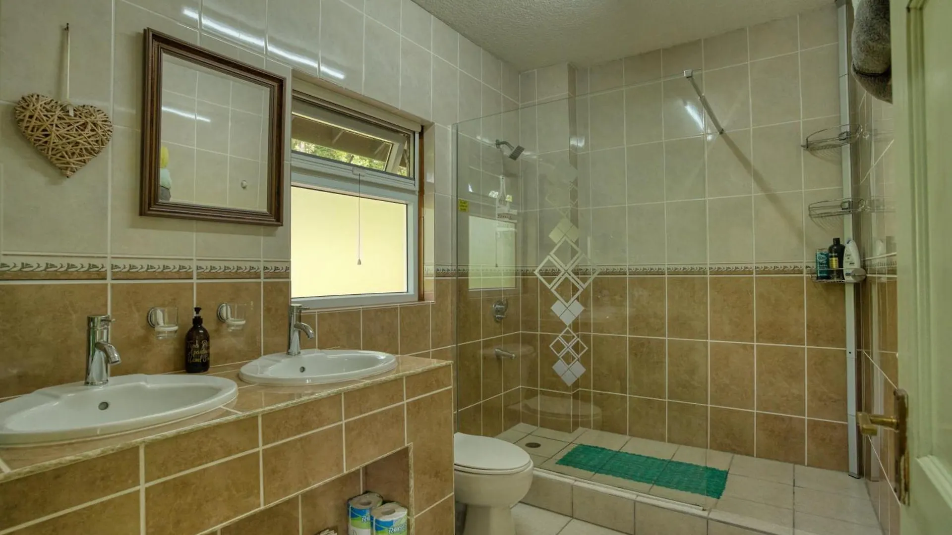 Trois Piton Apartments Pont Casse