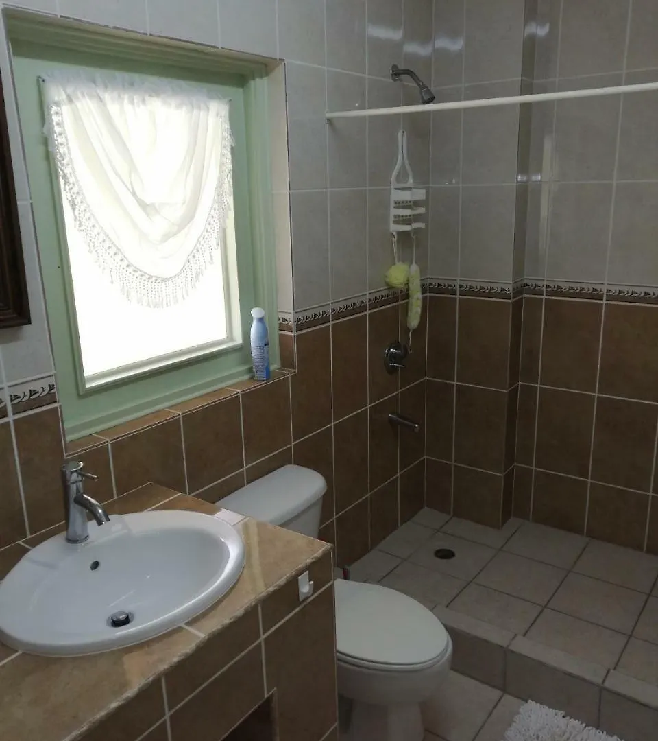 Trois Piton Apartments Pont Casse
