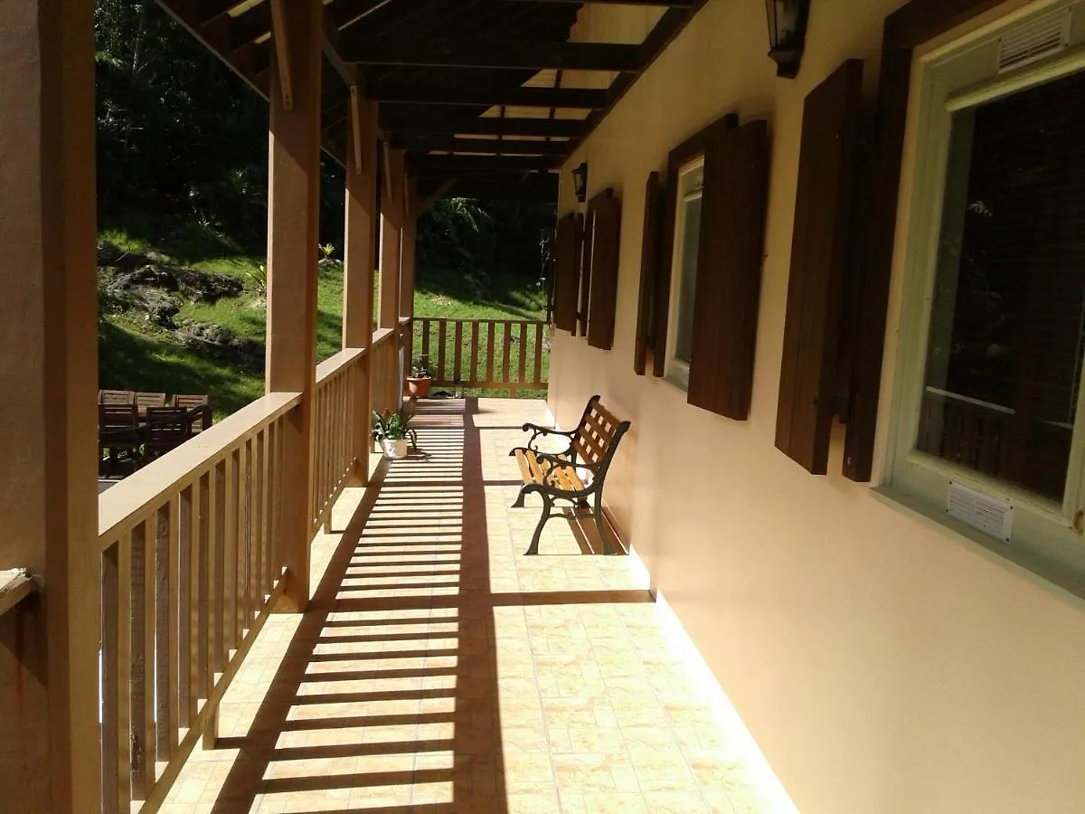 Trois Piton Apartments Pont Casse