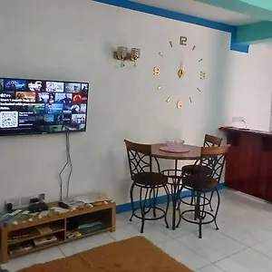 Apartment Cozy Vacation Retreat With Free Parking, Roseau
